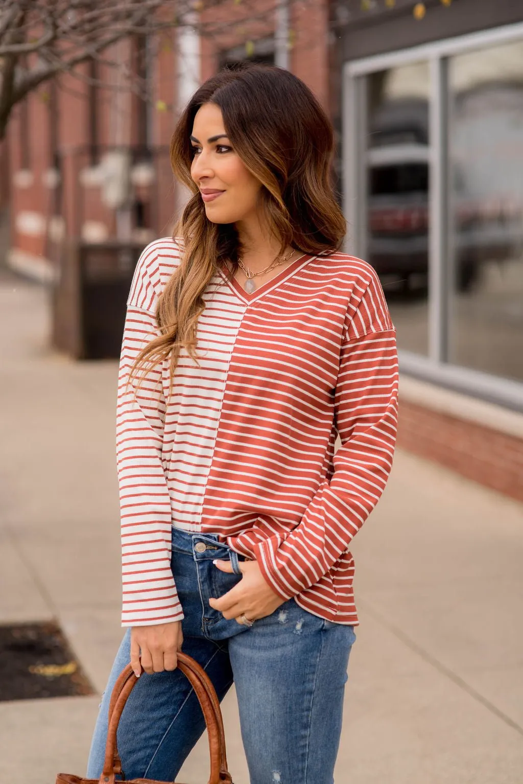 Contrasting Stripes V-Neck Tee