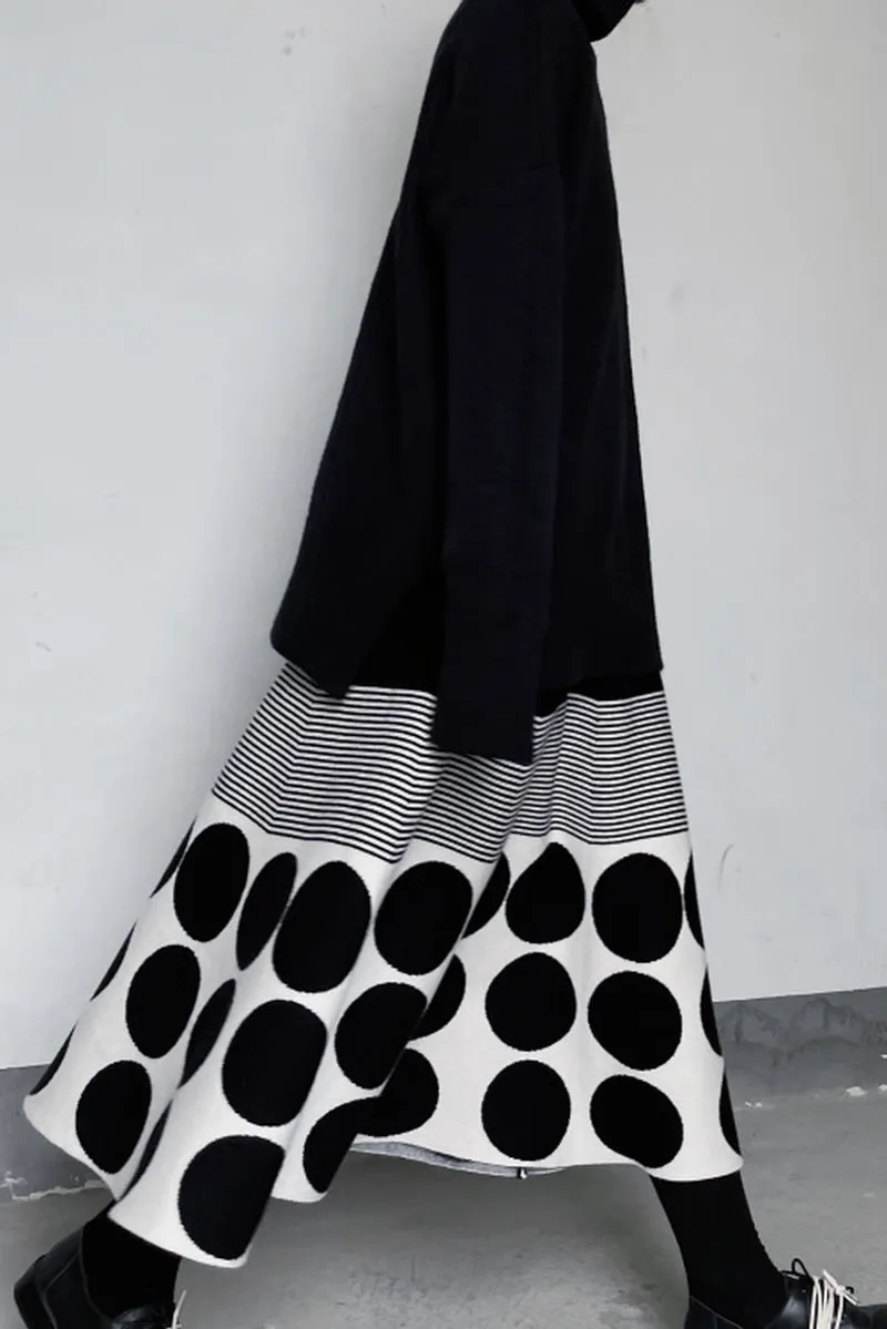 Polka Dot Striped Knit Skirt Dark Style