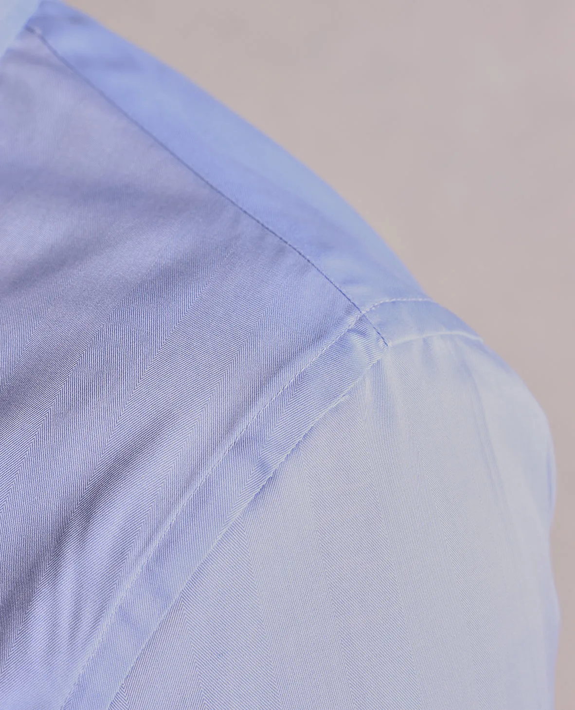 The Brookes - Fine Herringbone Dress Shirt - Blue